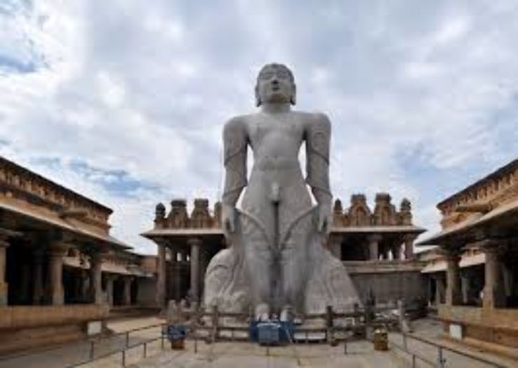 Bhagwan Bahubali Statue Trip Packages